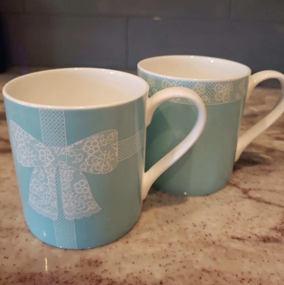 Daye Boutique Mugs